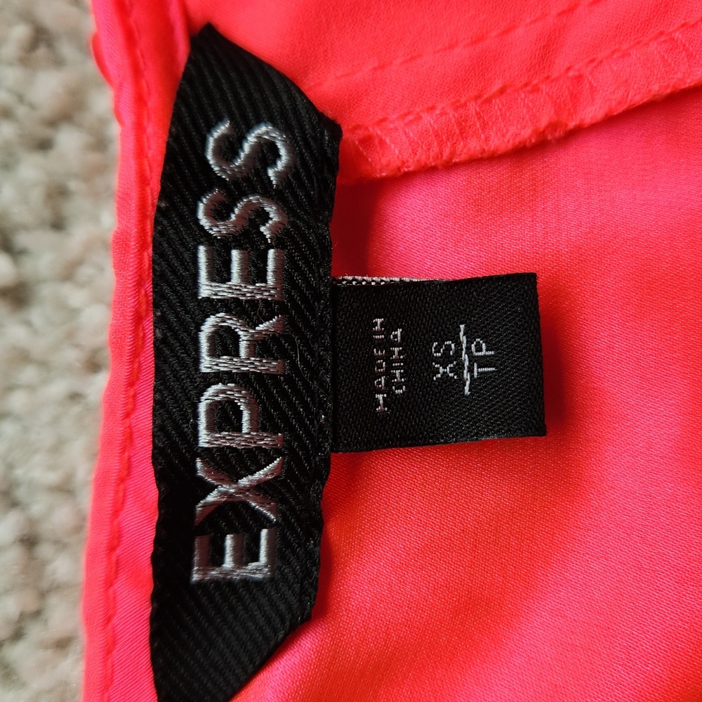 Express Blouse - Picture 4 of 6